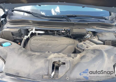 2022 Honda Pilot 2Wd Sport from USA, damaged, VIN 5FNYF5H33NB026470